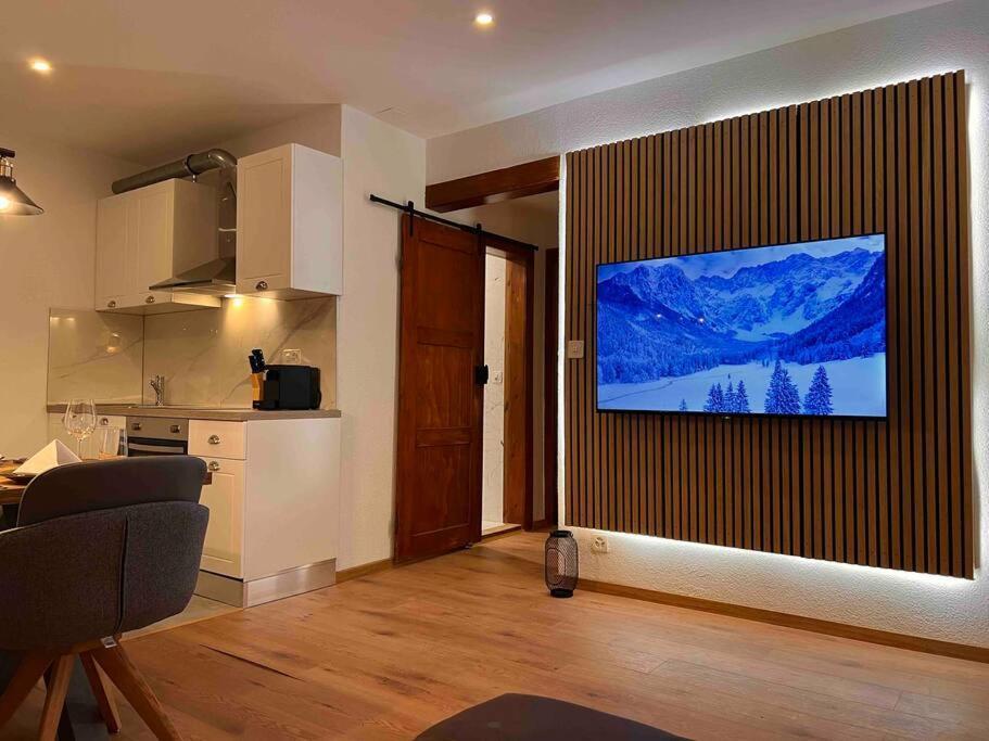 Mountain View *